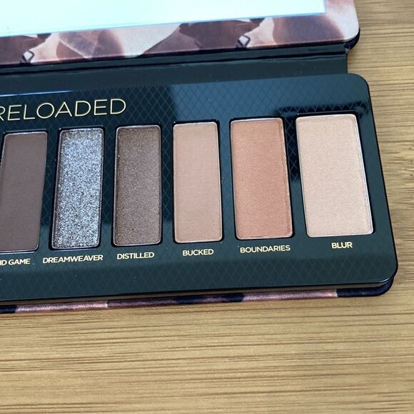 Urban Decay Naked Reloaded Eyeshadow Palette - Picture 3 of 6